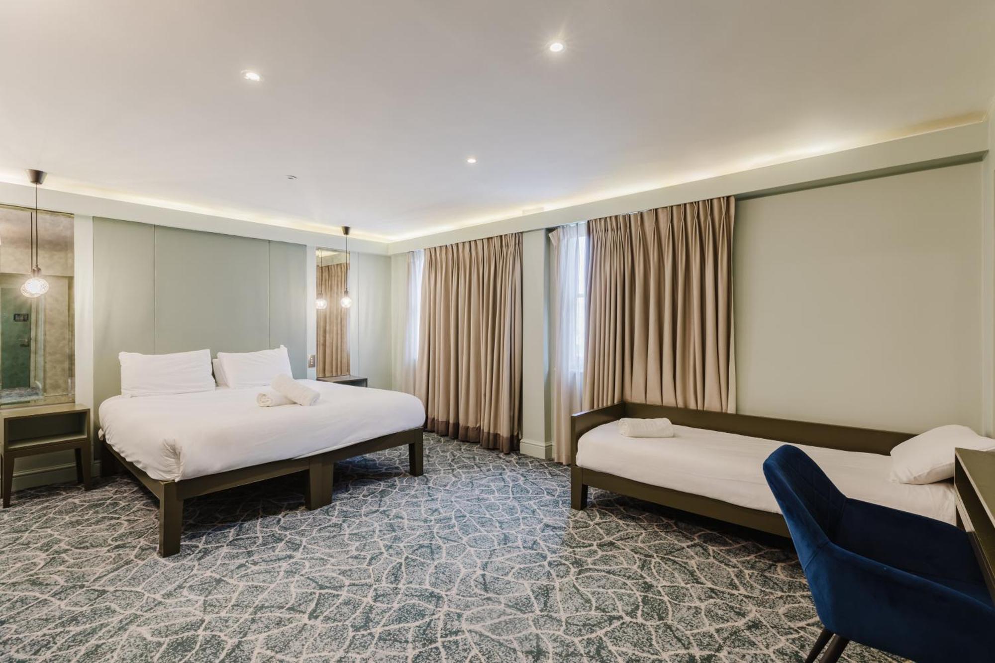 Superior Triple Room